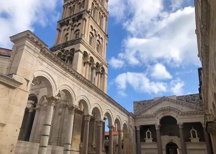 Nono And Nona In Diocletians Palace 아파트